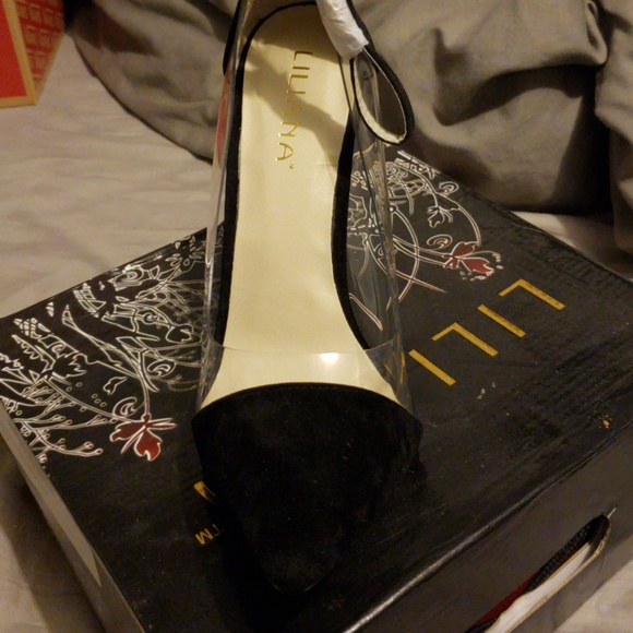 Shoes - Picture 2 of 3